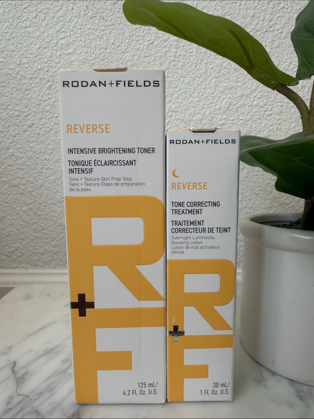 NWT Rodan+Fields REVERSE  Brightening Toner & Tone Correcting Treatment